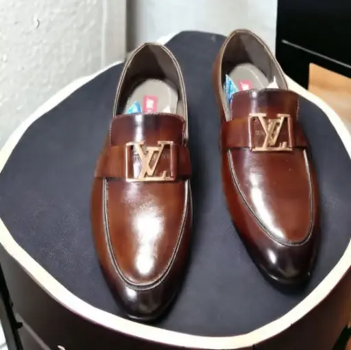LUXURY BROWN LEATHER LOAFERS- PREMIUM ITALIAN FINISH.